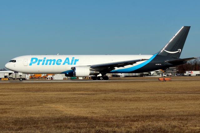 BOEING 767-300 (N1997A) - Amazon One departing to Baltimore