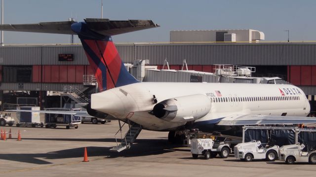 McDonnell Douglas MD-88 (N912DL)