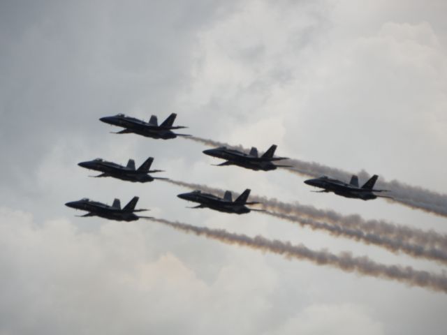 McDonnell Douglas FA-18 Hornet — - 2011 Indianapolis Airshow