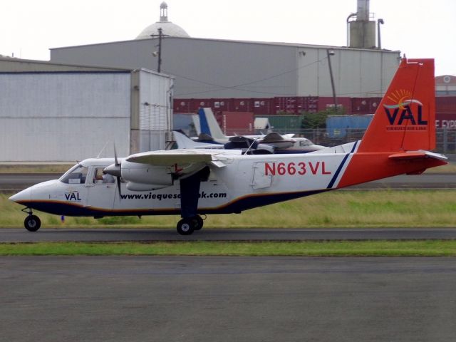 ROMAERO Islander (N663VL)