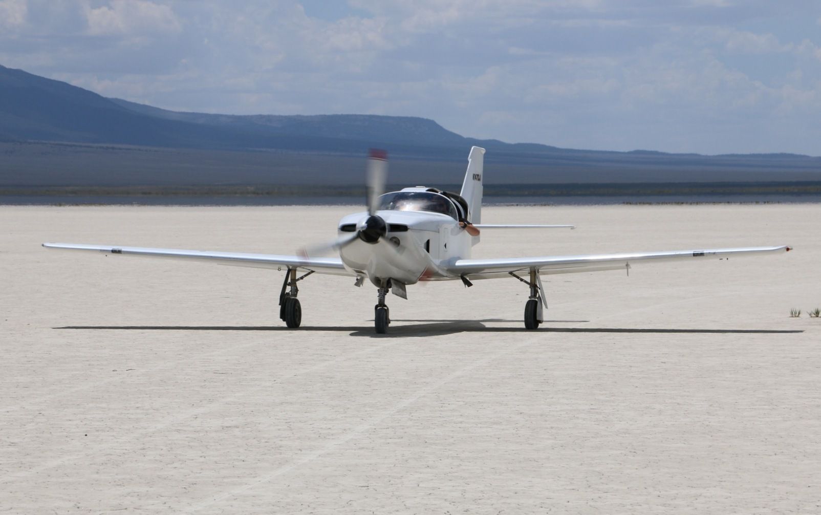 STODDARD-HAMILTON Glasair (N747DJ) - Smith Creek Dry Lake, Nevada