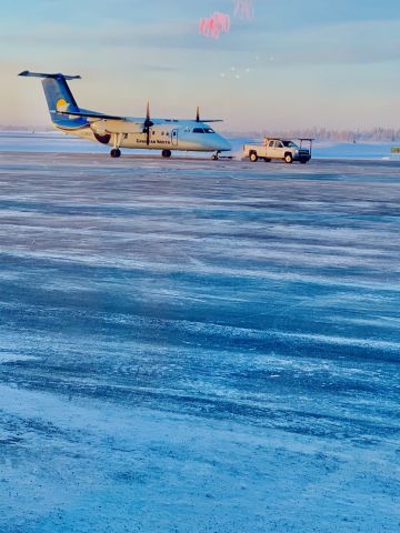 de Havilland Dash 8-200 (C-GRGO)