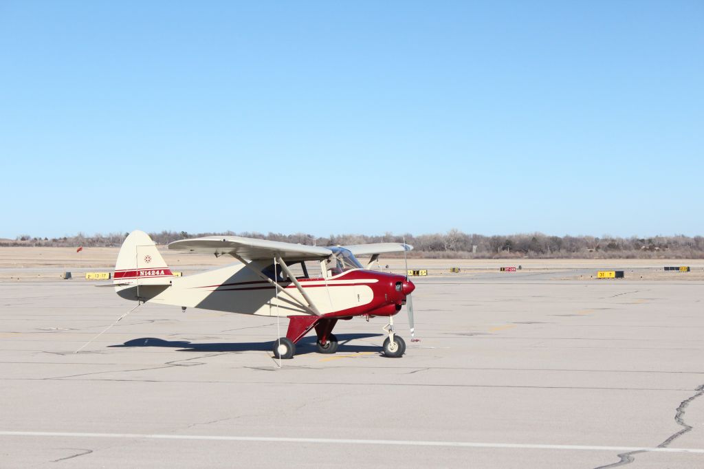 Piper PA-22 Tri-Pacer (N1424A) - 030714 1951 Piper on the ramp at Hutchinson Muni