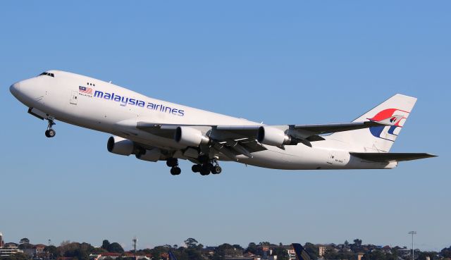 Boeing 747-400 (9M-MPS) - MPS Departing 16R.. Taken from The Mound with a 70-200mm