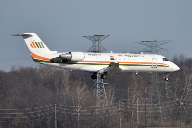 Canadair Regional Jet CRJ-200 (N471ZW) - 5-L 03-28-23