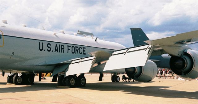 Boeing C-135B Stratolifter (64-4846) - USAF Boeing RC-135V, Rivet Joint, Ser. 64-14846, from 55th Wing, Offutt AFB, showing at the Barksdale AFB annual airshow in May 2005.