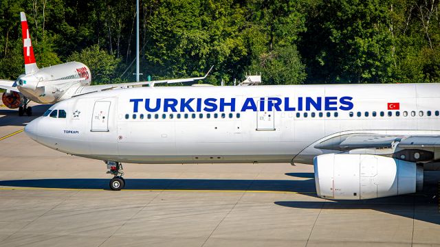 Airbus A330-300 (TC-JNH)
