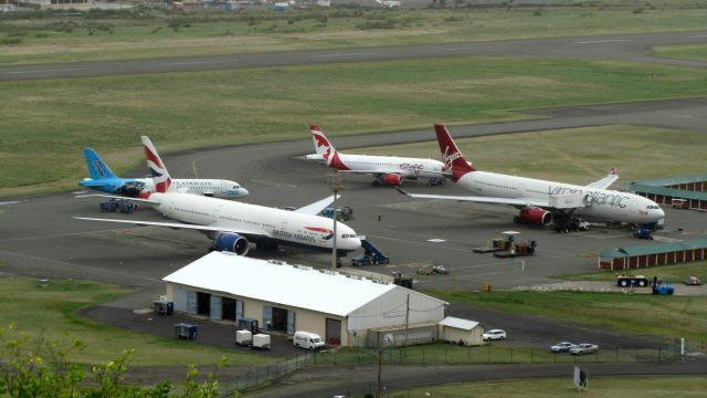 Airbus A330-300 (G-VGBR)