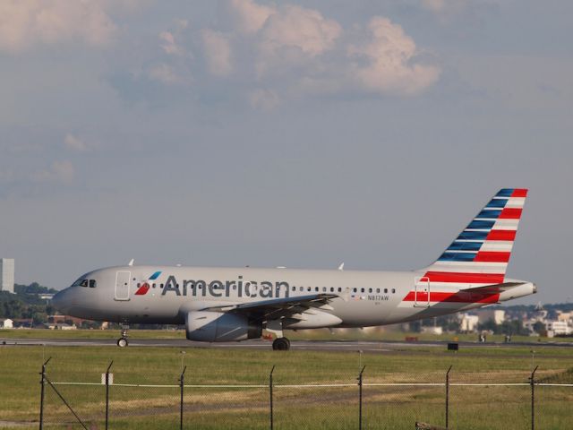 Airbus A319 (N817AW)