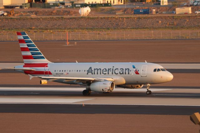Airbus A319 (N824AW)