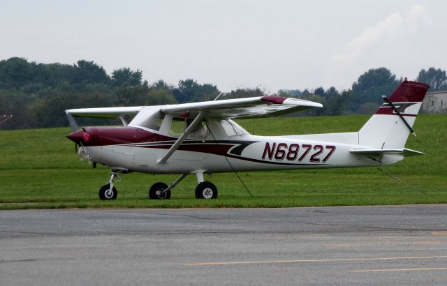 Cessna 152 (N68727) - Secured in place is this 1978 Cessna 152 in the Autumn of 2018.