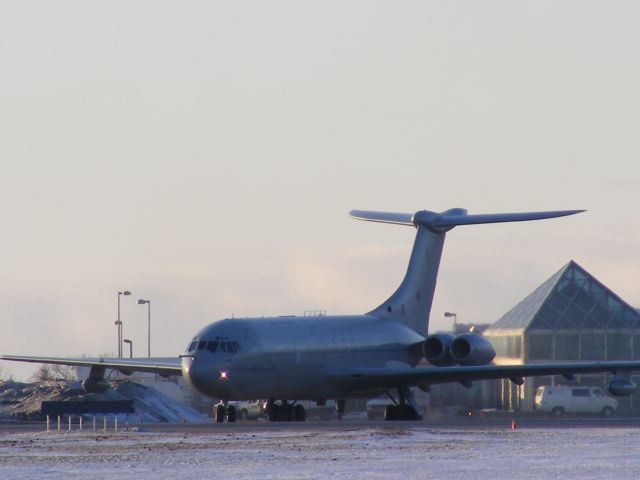 VICKERS VC-10 (XV106) - RAF VC10