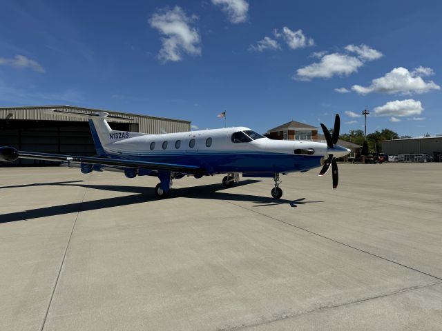 Pilatus PC-12 (N132AS) - Flightlevelservices.com