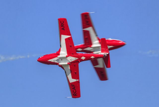 Canadair CL-41 Tutor — - The Canadian Forces Snowbirds performing at AirVenture 2016, Oskosh, Wisconsin.