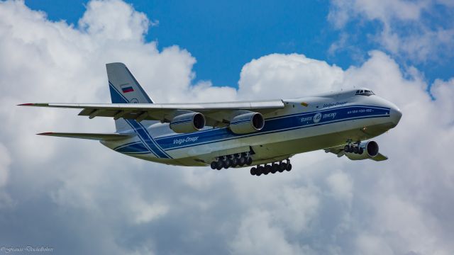 Antonov An-124 Ruslan (RA-82081)