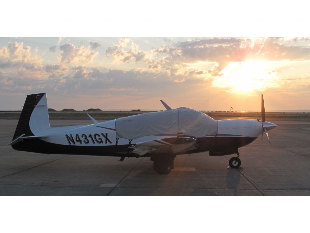 Mooney M-20 (N431GX) - A fast aircraft!