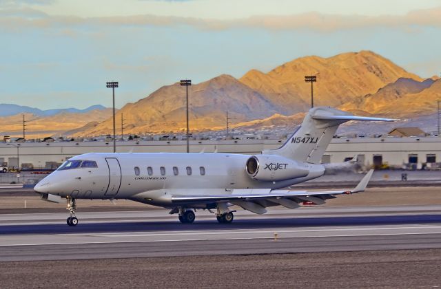 Bombardier Challenger 300 (N547XJ)