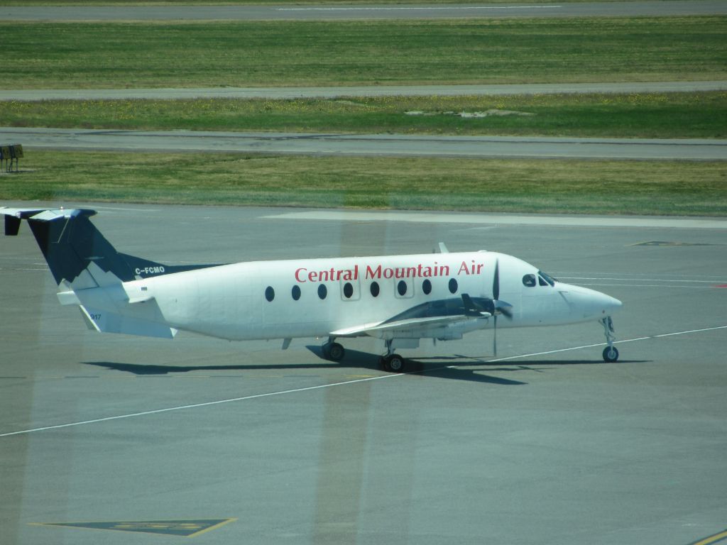 Beechcraft 1900 (C-FCMO)