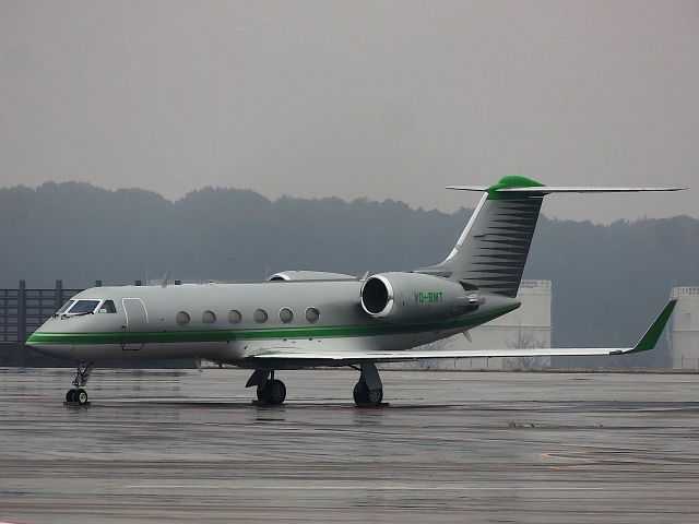 Gulfstream Aerospace Gulfstream IV (VQ-BMT) - I take a picture on Nov 23, 2017.