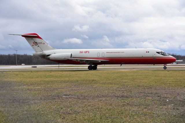 McDonnell Douglas DC-9-30 (XA-UPS) - 03-24-22