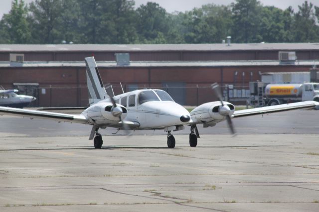 Piper Seneca (N3570M)