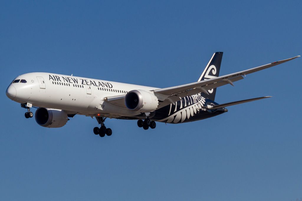 Boeing 787-9 Dreamliner (ZK-NZK)