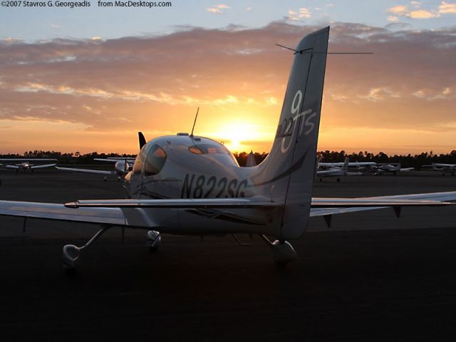 Cirrus SR-22 (N822SG) - Sunset at F45