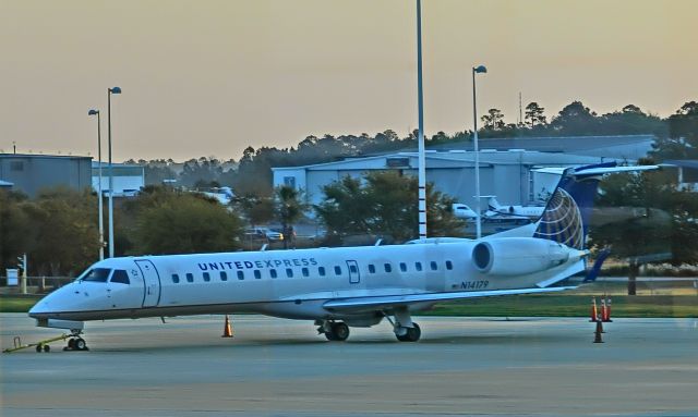 Embraer EMB-145XR (N14179)