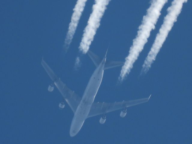 Boeing 747-400 (N356KD) - WGN8186br /LAX-WRIbr /09/28/21