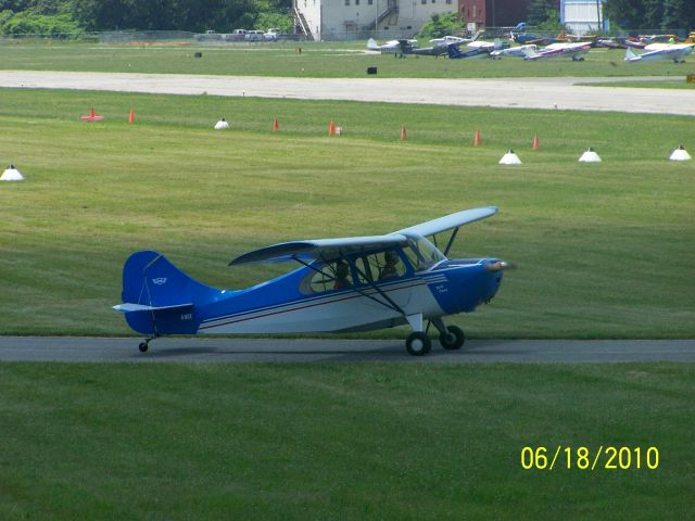 Beechcraft Bonanza (36) (N1813E)