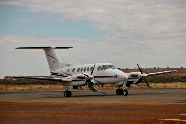 Beechcraft Super King Air 200 (VH-LKH)