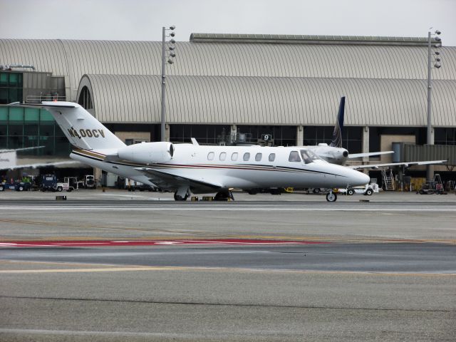 Cessna Citation CJ1 (N400CV) - Line up and wait on RWY 20R