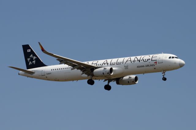 Airbus A321 (HL8071) - 2019-05-14