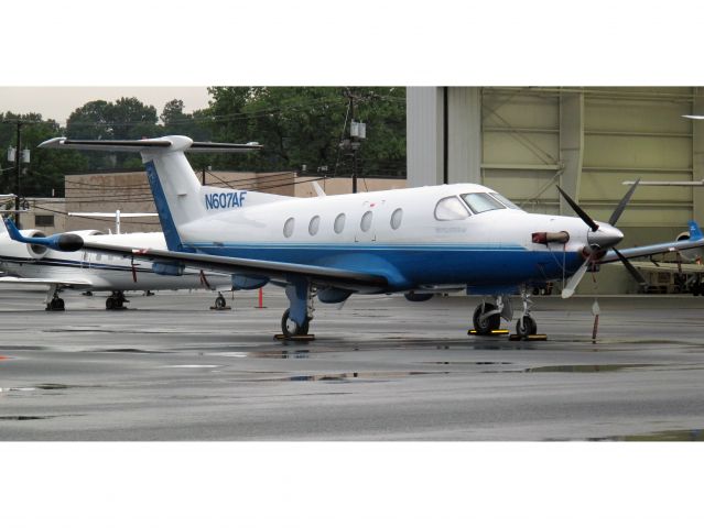 Pilatus PC-12 (N607AF)