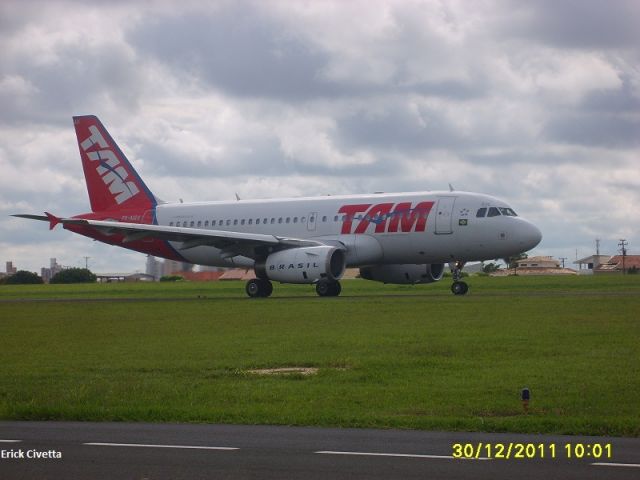 Airbus A319 (PR-MAH)