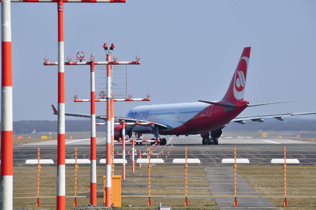 Airbus A330-300 (D-ABXA) - ready to go