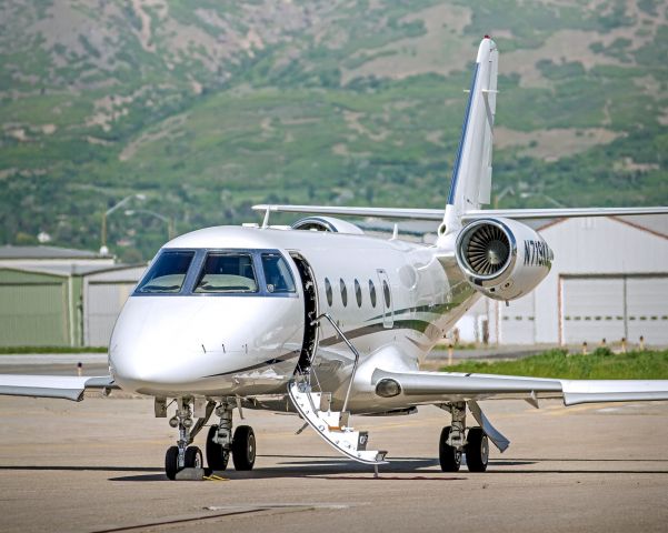 IAI Gulfstream G150 (N719KX) - Sitting on the ramp after it dropped of its guest.