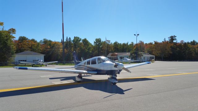 Piper Cherokee (N4748)