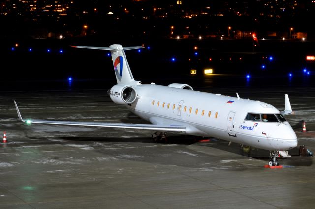 Canadair Regional Jet CRJ-200 (RA-67239)