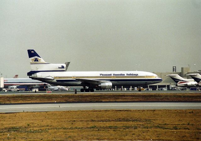 Lockheed L-1011 TriStar (N190AT) - KLAX - Hawaii bound L-1011 rolling to 25 R for departure to PHNL.
