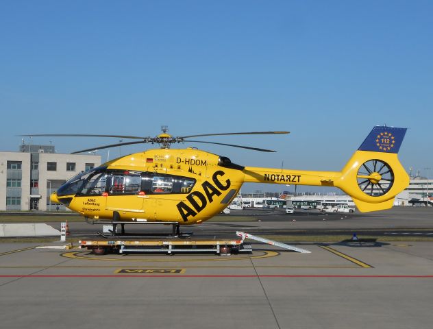 KAWASAKI EC-145 (D-HDOM)