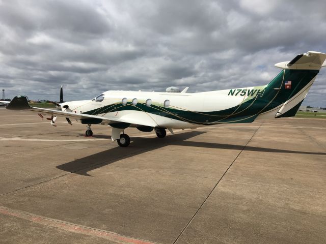 Pilatus PC-12 (N75WH) - Fine-looking Pilatus PC-12 landed at Grand Prairie Municipal (KGPM) on Monday, 10/1/2018, from Athens/Ben Epps (KAHN).