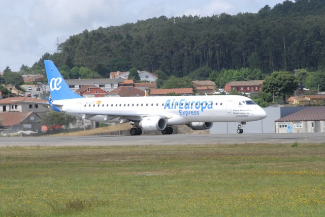 Embraer ERJ-190 (EC-LFZ) - EC-LFZ Going To TakeOff From LEVX To LEMD. 27-06-2021