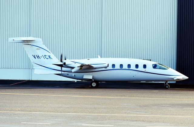 Piaggio P.180 Avanti (VH-ICK)