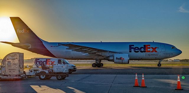 Airbus A300F4-600 (N672FE) - N672FE 1997 FedEx Express Airbus A300F4-605R (cn 779) "Yang Jae" - Southwest Florida International Airport (KRSW)br /Fort Myers, Floridabr /Photo: Deborah Del Coro br /(TDelCoro)br /January 8, 2022