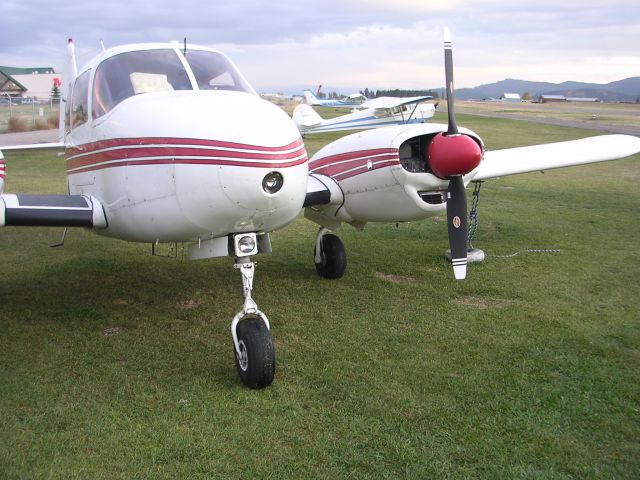 Piper Apache (N4340Q)