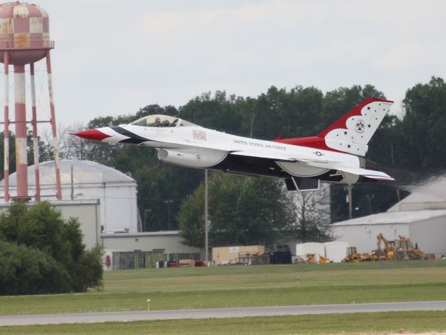 Lockheed F-16 Fighting Falcon (TB5)