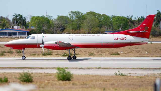Fairchild Dornier SA-227DC Metro (XA-UNQ) - Taxing