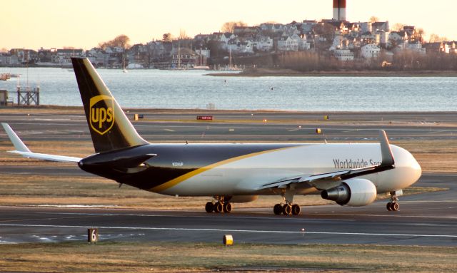 BOEING 767-300 (N324UP) - (12/24/2020) a UPS 763F taxies out to runway 27 for departure.