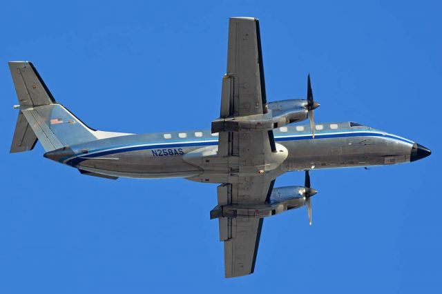 Embraer EMB-120 Brasilia (N258AS) - Ameriflight EMB-120 Brasilia N258AS at Phoenix Sky Harbor on October 27,2017. 